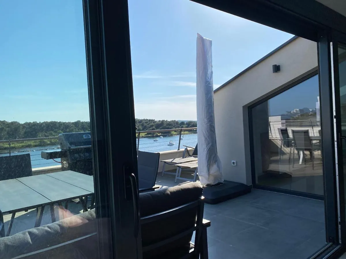 Penthouse Sunset Appartement Medulin 0*,